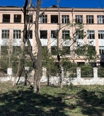 Кількість обстрілів Миколаєва зменшилась, але повертатися у місто ще небезпечно, - мер Сєнкевич
