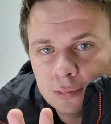 Дмитро Комаров із &quot;Світу навиворіт&quot; показав щастя в очах визволених херсонців: &quot;Кошмар назавжди в минулому&quot;