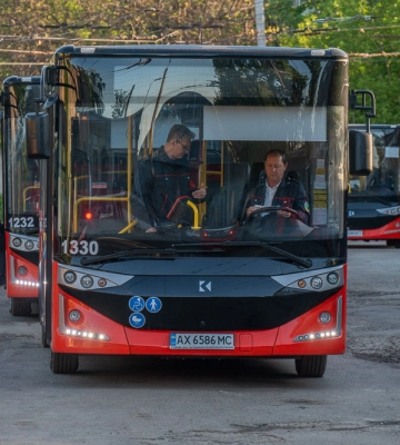 В Харькове запустили три новых автобусных маршрута