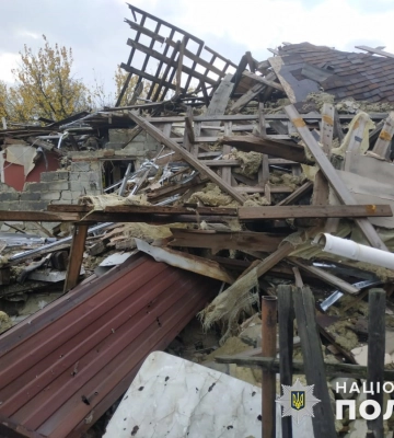 Рашисти обстріляли 9 населених пунктів Донеччини. Били з ЗРК &quot;С-300&quot;, &quot;Градів&quot;, &quot;Смерчів&quot;. ФОТОрепортаж