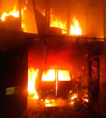 На Дніпропетровщині згорів дачний будинок 