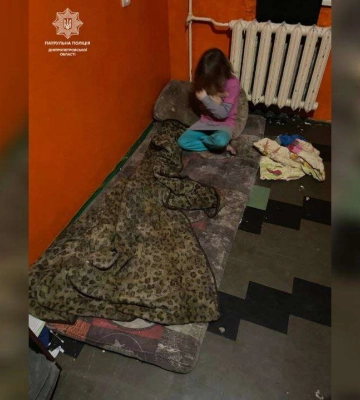 У Дніпрі вітчим душив дитину: мати назвала це частиною виховного процесу