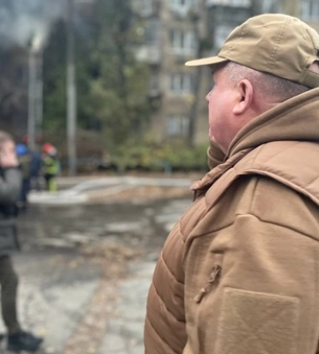 Жителей поврежденных ракетным ударом домов могут отселить - КГВА