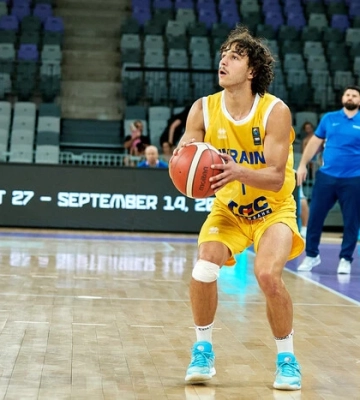 Збірна України з баскетболу U-18 перемогою завершила виступ на чемпіонаті Європи Збірна України з баскетболу U-18 перемогою завершила виступ на чемпіонаті Європи