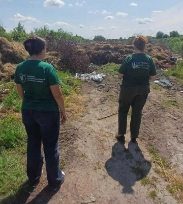 На Рівненщині виявили нові стихійні сміттєзвалища біля річки Бунів