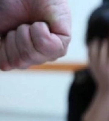 У Луцьку під час сімейного скандалу чоловік задушив свою дружину
