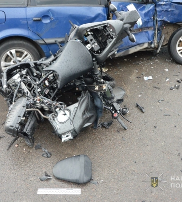 У Згоранах авто зіткнулося з мотоциклом: у водія двоколісного – численні переломи та травма голови  (оновлено)