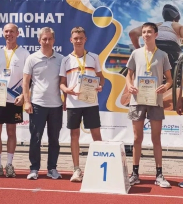 Вихованець Новомиргородської спецшколи став дворазовим чемпіоном України з паралегкої атлетики