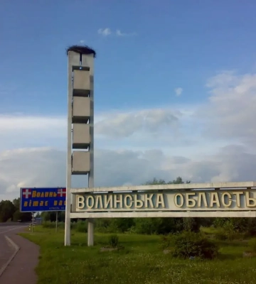 У місті на Волині під час комендантської години сталася масова бійка: поранено поліцейського