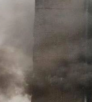 У Львові горить готель: рятувальники ліквідовують пожежу