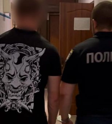 Криворожанина подозревают в поджоге двух машин в Одессе