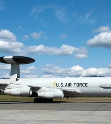 Винищувачі США піднялися на перехоплення цивільного літака, що пролетів над резиденцією Трампа