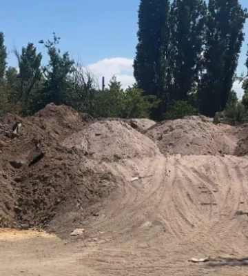 В Николаеве подрядчики &quot;Водоканала&quot; сбросили строительный мусор в парке Лески