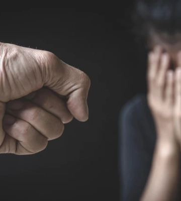 Катування жінки у Полтаві: правоохоронці затримали підозрюваного