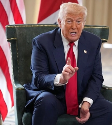 Трамп возложил на Зеленского завершение войны