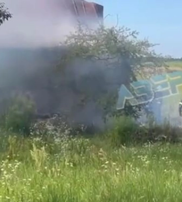 У Луцькому районі горів будинок, господиню врятували сусіди