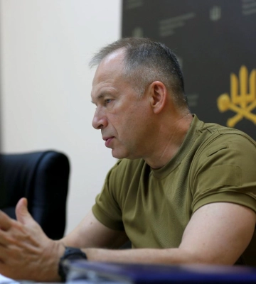 Сирський визнав, що іноді отримує неправдиві доповіді з фронту