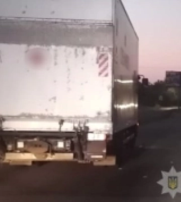 У Луцьку водій вантажівки MAN на смерть переїхав пішохода