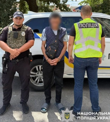На Черкащині затримали чоловіків, які увірвалися у будинок та пограбували пенсіонерів