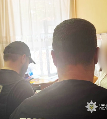 В Одесі діяла схема ухилення від мобілізації через фіктивні операції на колінних суглобах: серед затриманих – лікар приватної&amp;hellip;