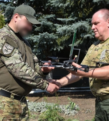 Бійці батальйону спецпризначення поліції Кіровоградщини отримали шість дронів 