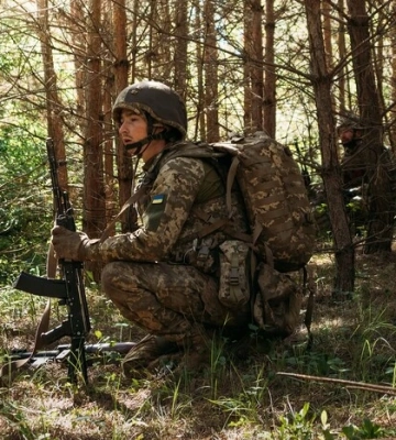 «Наші атаки сповільнюють ворога». Командувач ДШВ розповів, навіщо ЗСУ наступальні дії