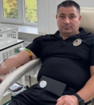 Нацгвардійці та поліцейські охорони Рівненщини здали кров для потреб ЗСУ