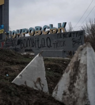 У Покровську залишаються близько 1 370 людей - завезти гумдопомогу майже неможливо