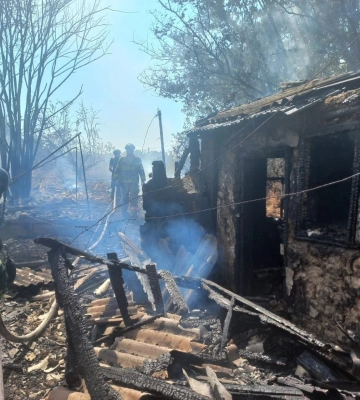Близько 70 атак, загиблі й постраждала: пекельна доба на Дніпропетровщині
