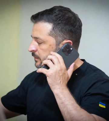 &quot;Чесне завершення війни&quot;: Зеленський провів розмову з Трампом та європейськими лідерами