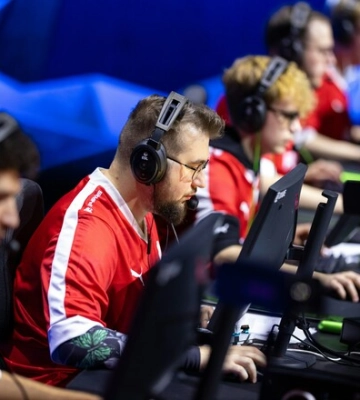 OG – MOUZ. Прогноз и анонс на матч отборов к BLAST Bounty Fall 2025