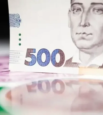 Курс валют на 7 серпня: Нацбанк зміцнив гривню