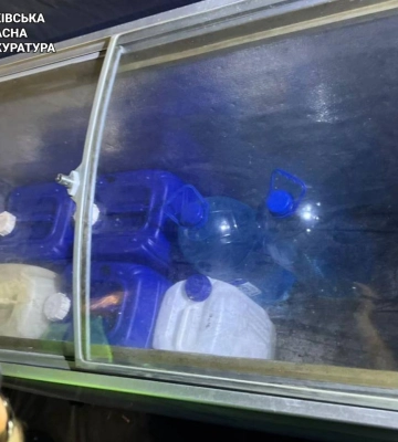 Нарколабораторію знайшли в Харкові: один з фігурантів готував плов на ринку 