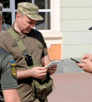 У работников ТЦК появятся бодикамеры: вручение повесток будет фиксироваться с 1 сентября У работников ТЦК появятся бодикамеры: вручение повесток будет фиксироваться с 1 сентября