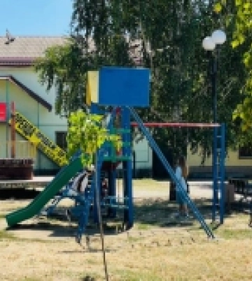 Оновлення дитячих майданчиків у Роздільній: заклик до бережливого ставлення