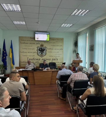 У Тячеві відбулася позачергова сесія міської ради