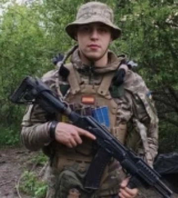 У Луцьку попрощалися з 39-річним стрільцем-снайпером Олександром Лебедевичем