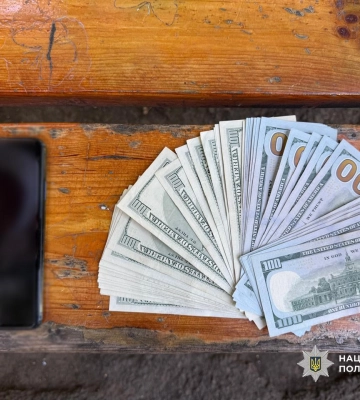 Переправляли чоловіка до Польщі за $7500: в Одесі викрито трьох 19-річних ділків, - ДПСУ. ФОТОрепортаж
