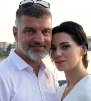 Морпех Дианов объяснил, почему после свадьбы не живет вместе со своей женой