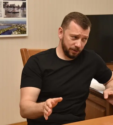 Руководитель САП Александр Клименко: «После сделки Кауфмана со следствием Одесский аэропорт возвращен громаде» Руководитель САП Александр Клименко: «После сделки Кауфмана со следствием Одесский аэропорт возвращен громаде»