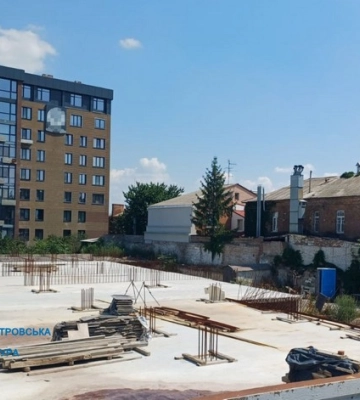 У Дніпрі припинено незаконне будівництво елітного ЖК у центрі міста