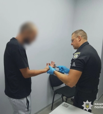 На Одещині повідомлено про підозру зловмиснику, який підпалив жінку, - поліція. ФОТО