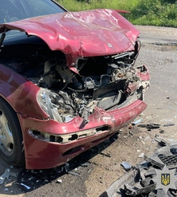 ДТП на Вінниччині: внаслідок зіткнення легковиків постраждала дитина, - поліція