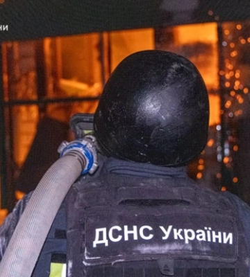 Атака на Харьков: на предприятии вспыхнул пожар