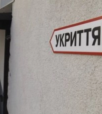 У Миколаєві люди не змогли потрапити в укриття під час обстрілу — поліція розпочала розслідування