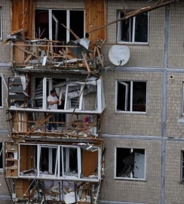 В уряді розробили новий механізм для прискорення відновлення житла після обстрілів В уряді розробили новий механізм для прискорення відновлення житла після обстрілів