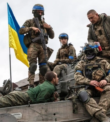 П&#039;ять сценаріїв закінчення війни в Україні: аналіз CNN 