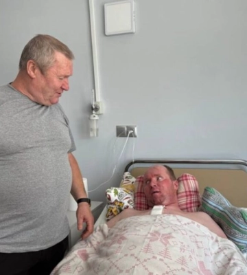 Пораненого шосткинця Віталія Шумея після операції перевели з реанімації (відео)