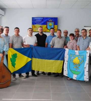 Пліч-о-пліч заради змін: Костопіль допоміг оновити ЦНАП у Березнянській громаді на Чернігівщині