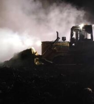 Заступнику керівника КАТП-1628 повідомили про підозру через пожежі на Макухівському сміттєзвалищі